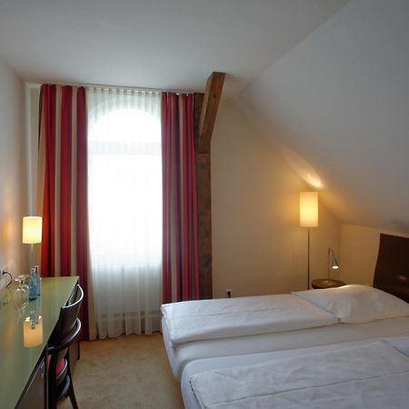 Maris Hotel Штайнхуде Экстерьер фото