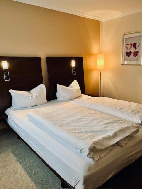 Maris Hotel Штайнхуде Экстерьер фото