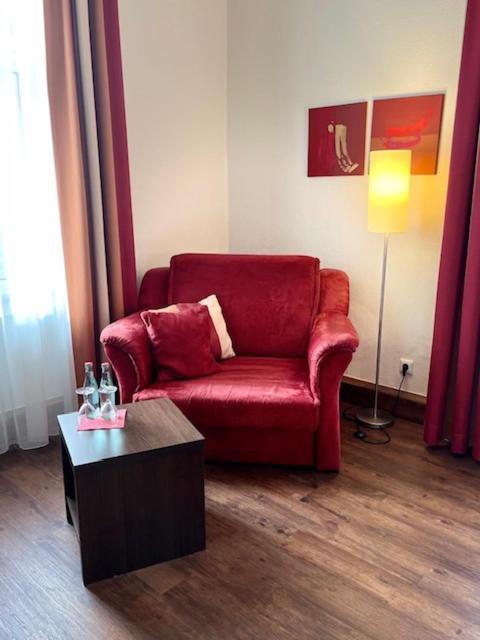 Maris Hotel Штайнхуде Экстерьер фото