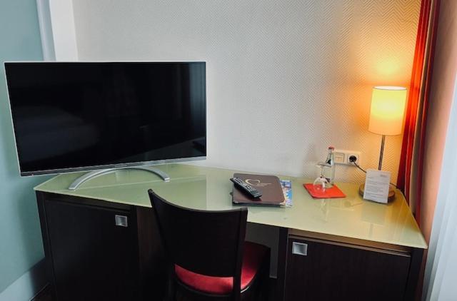Maris Hotel Штайнхуде Экстерьер фото